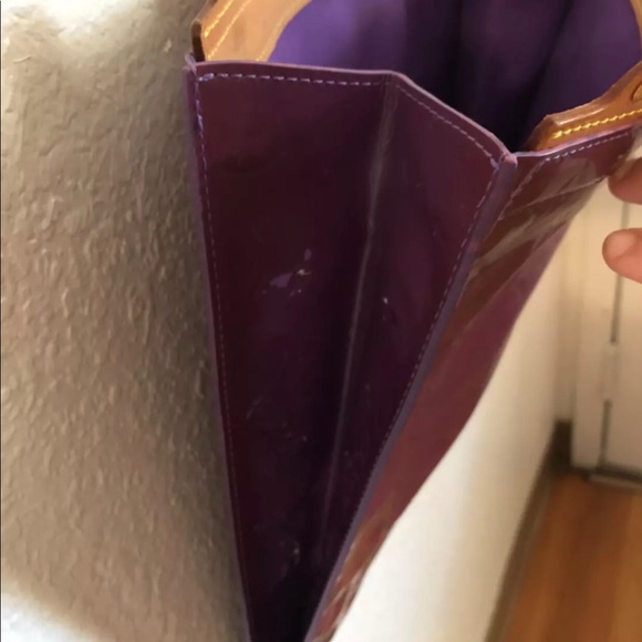 Authentic Louis Vuitton purple Vernis hand bag - Picture 3 of 4
